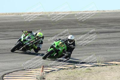 media/Jan-15-2026-Racers Edge (Thu) [[dfebeb70ab]]/3-B Group/Session 2 (Bowl Exit)/